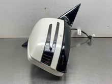 Load image into Gallery viewer, SIDE VIEW DOOR MIRROR E250D E300 E350 E400 E550 E63 2014 14 Right - NW643350
