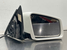 Load image into Gallery viewer, SIDE VIEW DOOR MIRROR E250D E300 E350 E400 E550 E63 2014 14 Right - NW643350
