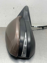Load image into Gallery viewer, SIDE VIEW DOOR MIRROR Toyota Highlander 14 15 16 17 18 19 Right - NW643911
