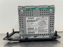 Load image into Gallery viewer, Radio Volvo XC70 S60 2005 05 2006 06 2007 07 2008 08 2009 09 - NW643846
