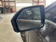 Load image into Gallery viewer, Side View Door Mirror Lincoln MKZ 2016 - NW644143
