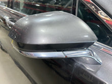 Load image into Gallery viewer, Side View Door Mirror Lincoln MKZ 2016 - NW644028
