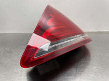 Load image into Gallery viewer, [INVENTORYCAR_YEAR_MAKE_MODEL] TAIL LIGHT LAMP ASSEMBLY Right - NW644390
