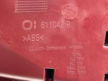Load image into Gallery viewer, [INVENTORYCAR_YEAR_MAKE_MODEL] TAIL LIGHT LAMP ASSEMBLY Right - NW644390
