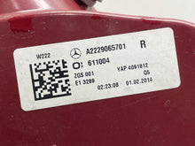 Load image into Gallery viewer, [INVENTORYCAR_YEAR_MAKE_MODEL] TAIL LIGHT LAMP ASSEMBLY Right - NW644390
