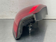 Load image into Gallery viewer, TAIL LIGHT LAMP ASSEMBLY Deville DHS DTS 00 01 02 03 04 05 Right - NW644642
