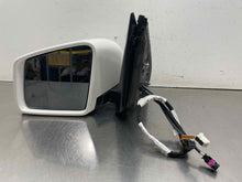 Load image into Gallery viewer, Side View Door Mirror  MERCEDES GLS-CLASS 2018 - NW644324

