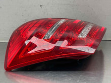 Load image into Gallery viewer, [INVENTORYCAR_YEAR_MAKE_MODEL] TAIL LIGHT LAMP ASSEMBLY Left - NW645285
