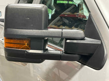 Load image into Gallery viewer, [INVENTORYCAR_YEAR_MAKE_MODEL] SIDE VIEW DOOR MIRROR Right - NW644826
