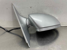 Load image into Gallery viewer, [INVENTORYCAR_YEAR_MAKE_MODEL] SIDE VIEW DOOR MIRROR Right - NW645208
