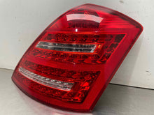 Load image into Gallery viewer, TAIL LIGHT LAMP ASSEMBLY S450 Cdn S550 S600 S63 S65 SL55 07-09 Right - NW645399
