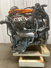 Load image into Gallery viewer, Engine Motor  PORSCHE PANAMERA 2016 - NW645439
