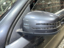 Load image into Gallery viewer, [INVENTORYCAR_YEAR_MAKE_MODEL] SIDE VIEW DOOR MIRROR Left - NW645865
