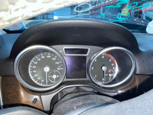 Load image into Gallery viewer, Speedometer Cluster  MERCEDES ML-CLASS 2015 - NW646134
