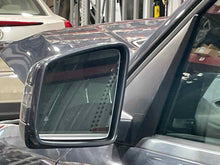 Load image into Gallery viewer, SIDE VIEW DOOR MIRROR Gl350 Gl450 Gl550 GL63 AMG ML350 12-16 Left - NW646195
