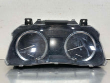 Load image into Gallery viewer, Speedometer Cluster  HIGHLANDER 2015 - NW646768
