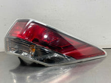 Load image into Gallery viewer, OUTER TAIL LIGHT LAMP Highlander 2014 14 2015 15 2016 16 Right - NW646415
