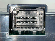 Load image into Gallery viewer, FRONT TEMPERATURE CONTROLS Highlander 14 15 16 17 18 19 - NW646382
