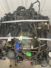 Load image into Gallery viewer, ENGINE MOTOR LR4 Range Rover Sport 10 11 12 13 5.0L VIN D - NW647199
