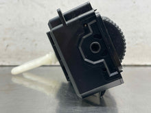 Load image into Gallery viewer, AC HEATER TEMP CONTROL SLK320 SLK230 2001 01 02 03 04 - NW647589
