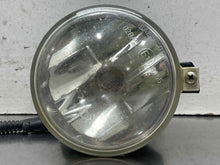 Load image into Gallery viewer, Fog Light Dodge Dakota Durango 2001 01 2002 02 2003 03 2004 04 - NW648381
