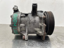 Load image into Gallery viewer, AC A/C AIR CONDITIONING COMPRESSOR Dodge Dakota Durango 00 01 - NW648131
