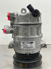 Load image into Gallery viewer, AC A/C AIR CONDITIONING COMPRESSOR TT Beetle Golf Jetta Passat 10-14 - NW648586

