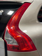 Load image into Gallery viewer, TAIL LIGHT LAMP ASSEMBLY Volvo S60 XC60 12 13 14 15 16 17 Right - NW648663
