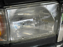 Load image into Gallery viewer, HEADLIGHT LAMP ASSEMBLY 4 Runner 1996 96 1997 97 1998 98 Right - NW648624

