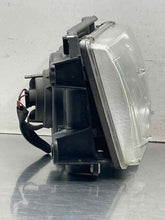 Load image into Gallery viewer, HEADLIGHT LAMP ASSEMBLY 4 Runner 1996 96 1997 97 1998 98 Right - NW648624
