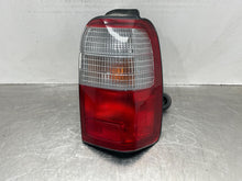 Load image into Gallery viewer, TAIL LIGHT LAMP ASSEMBLY Toyota 4 Runner 96 97 98 99 00 Right - NW648882
