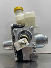 Load image into Gallery viewer, ABS Pump  GIULIA 2019 - NW649347
