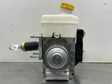 Load image into Gallery viewer, ABS Pump  GIULIA 2019 - NW649347
