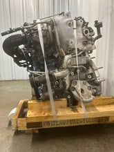 Load image into Gallery viewer, Engine Motor  GIULIA 2019 - NW649376
