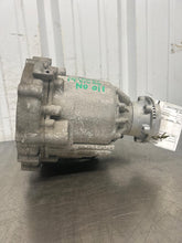 Load image into Gallery viewer, Transfer Case  GIULIA 2019 - NW649439
