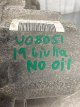 Load image into Gallery viewer, Transfer Case  GIULIA 2019 - NW649439
