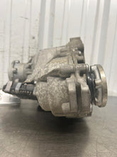 Load image into Gallery viewer, Transfer Case  GIULIA 2019 - NW649439
