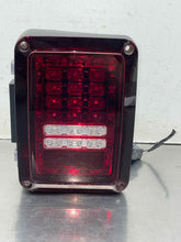 Load image into Gallery viewer, TAIL LIGHT LAMP ASSEMBLY Wrangler 07 08 09 10 11 12 13 14 Left - NW649138
