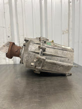 Load image into Gallery viewer, TRANSFER CASE Jeep Wrangler 12 13 14 15 16 17 18 - NW649136
