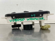 Load image into Gallery viewer, TEMPERATURE CONTROLS Wrangler 2007 07 2008 08 2009 09 2010 10 - NW649091
