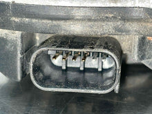 Load image into Gallery viewer, THROTTLE BODY C-MAX Escape Fusion Maverick Transit Connect MKZ 13-24 - NW650233
