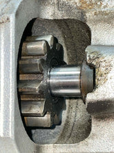 Load image into Gallery viewer, STARTER MOTOR Mazda Miata MX-5 06 07 08 09 10 11 12 13 14 - NW650581
