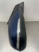 Load image into Gallery viewer, Side View Door Mirror Hyundai Sonata 2015 - NW650726
