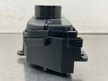 Load image into Gallery viewer, Temperature Controls Honda HR-V 2024 - NW650654
