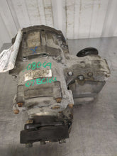 Load image into Gallery viewer, TRANSFER CASE Mercedes-Benz E280 E320 E350 E550 E63 2007 07 - NW650899
