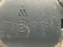Load image into Gallery viewer, SIDE VIEW MIRROR Grand Cherokee 99 00 01 02 03 04 Left - NW650939
