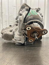 Load image into Gallery viewer, TRANSFER CASE 228I 320i 328D 328i 328I GT 335i 335i GT 428i 435i 12-15 - NW651237
