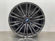 Load image into Gallery viewer, Wheel Rim  BMW 650I 2014 - NW649923
