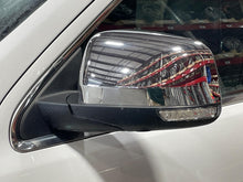 Load image into Gallery viewer, Side View Door Mirror  GRAND CHEROKEE 2019 - NW651588
