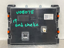 Load image into Gallery viewer, Radio  GRAND CHEROKEE 2019 - NW651831
